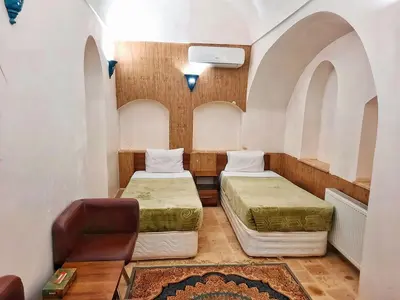 اقامتگاه سنتی آرا - واحد سعدی