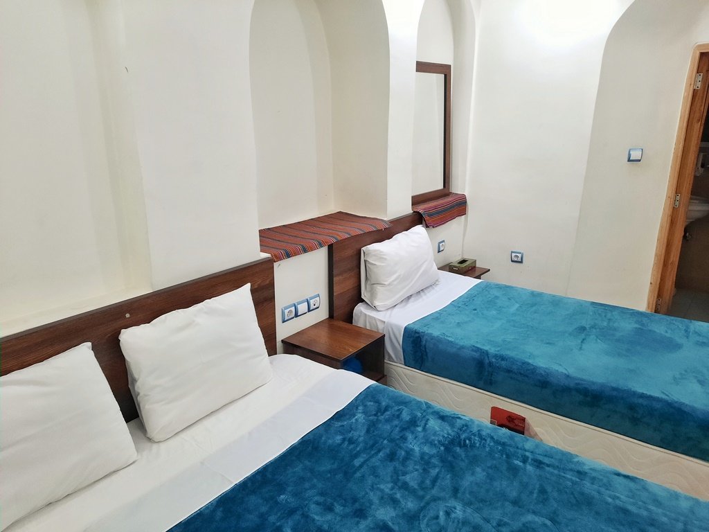 اقامتگاه سنتی آرا - واحد حافظ