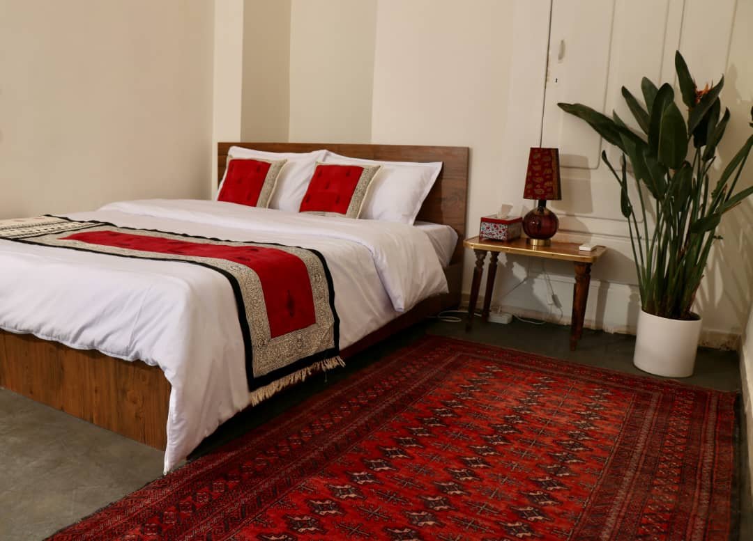 هاستل چیلا - واحد ایوان