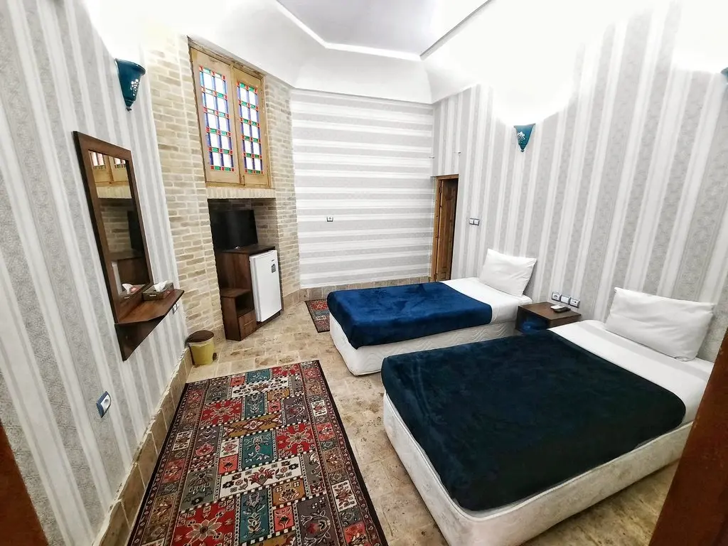 اقامتگاه سنتی آرا - واحد خیام