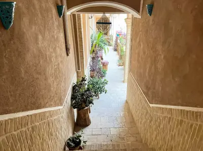 اقامتگاه سنتی آرا - واحد عطار