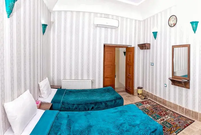 اقامتگاه سنتی آرا - واحد خیام