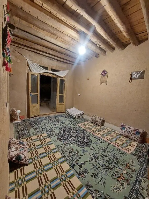 بوم گردی گل محمد - واحد کرندون