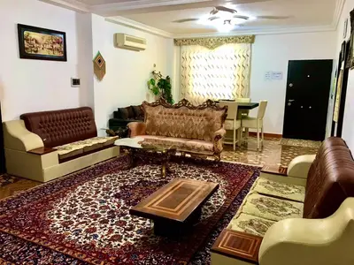 ویلا چهارخوابه جنگلی روشن