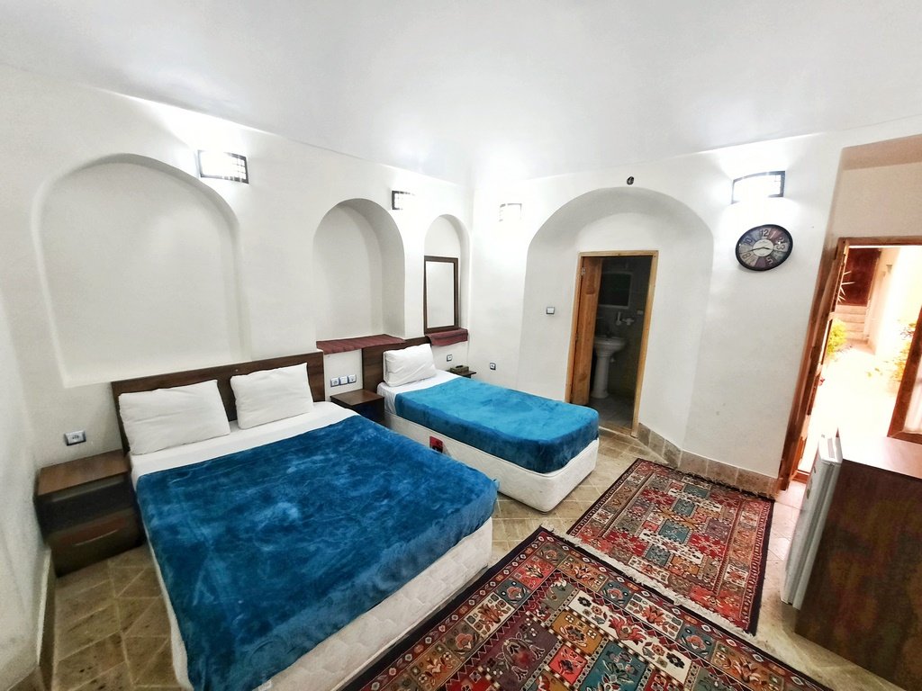 اقامتگاه سنتی آرا - واحد حافظ