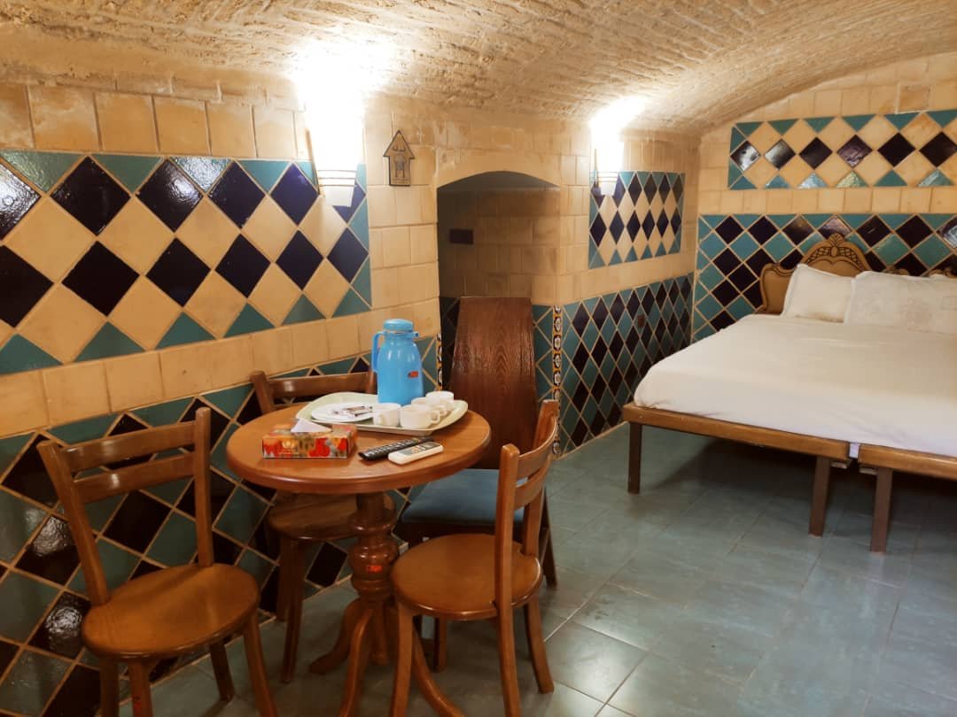 اقامتگاه سنتی نیایش - واحد چهارتخته 126