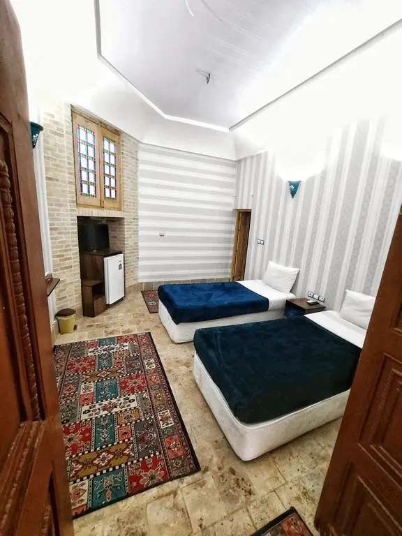 اقامتگاه سنتی آرا - واحد خیام