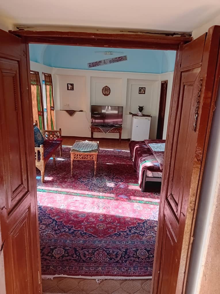 صادقی - واحد گذرنو