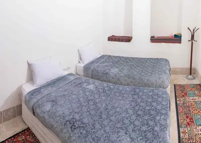 اقامتگاه سنتی آرا - واحد باباطاهر