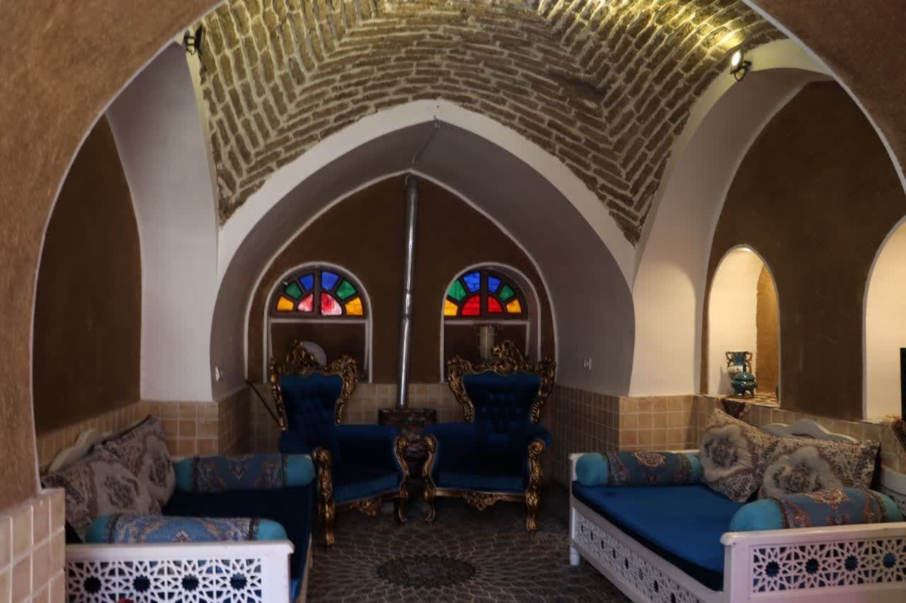 بوم گردی ماه سلطان دشتی - واحد 1