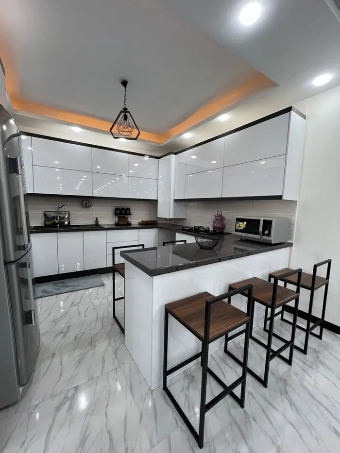 ویلا سه خوابه استخردار ورونا