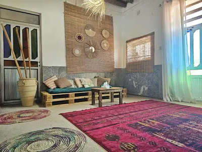 بومگردی چهارتخته دره سفید - واحد قصه