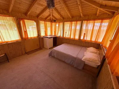 کلبه اکو کمپ سه هزار - واحد اکونومی افرا