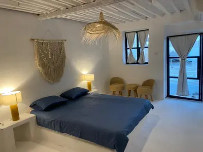 بومگردی خونمون - واحد ستاره