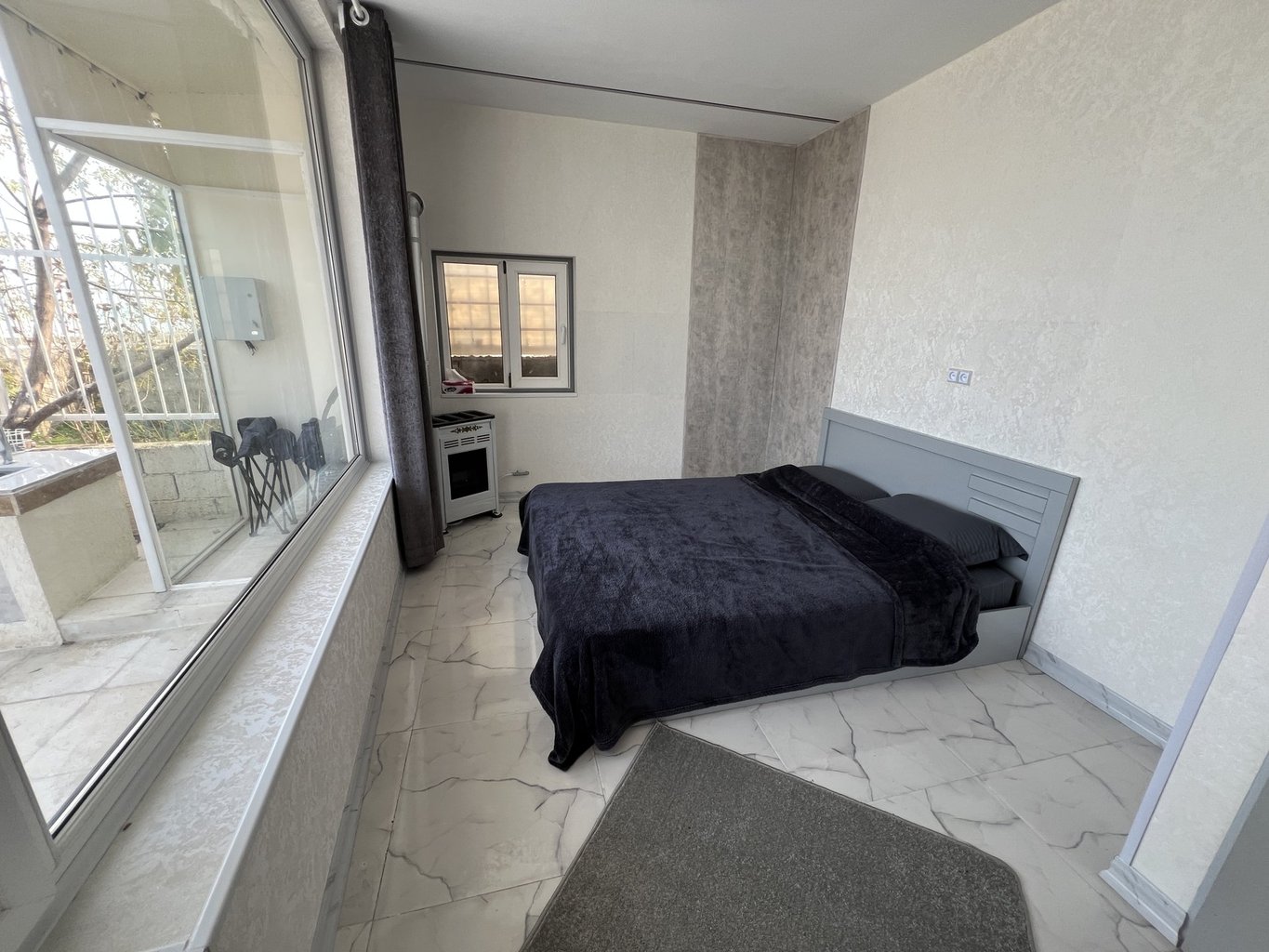 سه خوابه ساحلی نادر