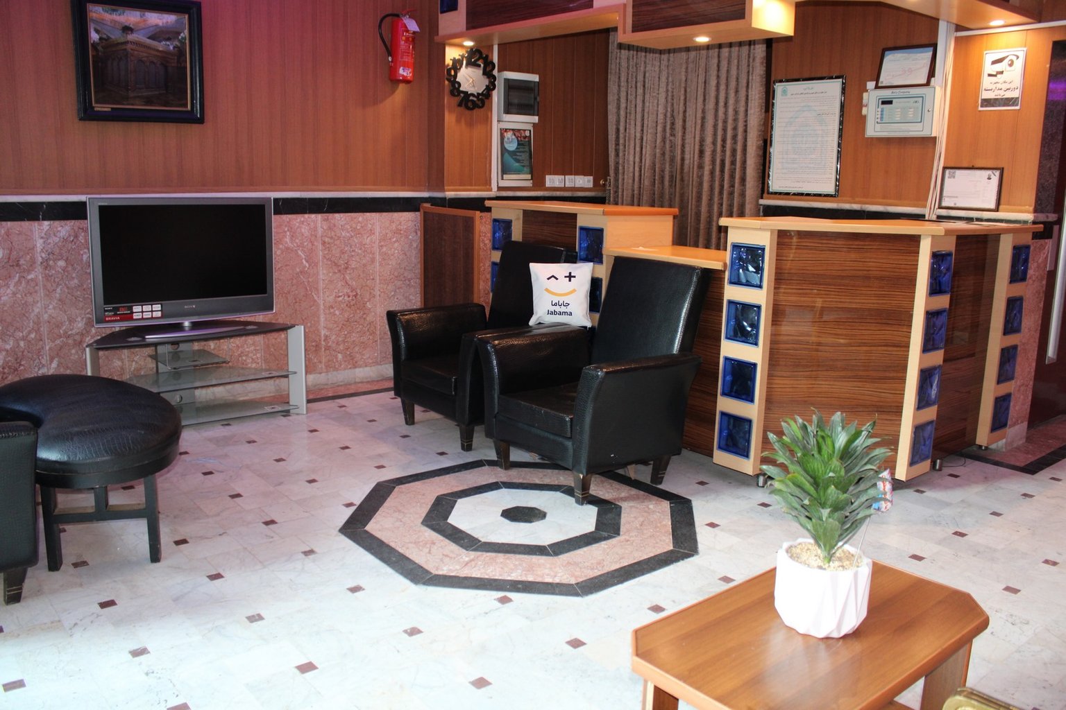 آپارتمان سه خوابه زرین واحد ۴۰۱