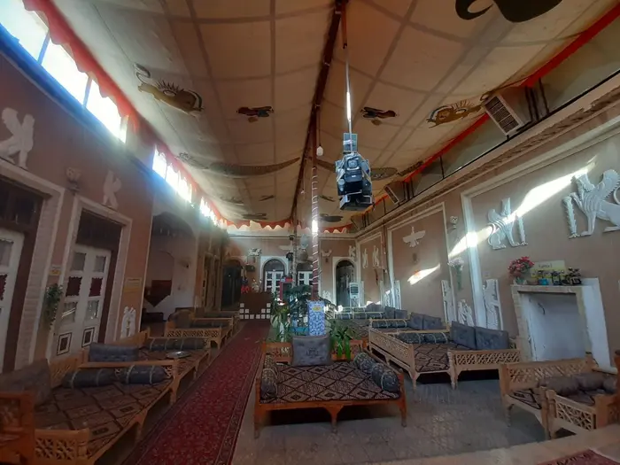 اقامتگاه سنتی باغ میرزا - واحد ۱۰۵