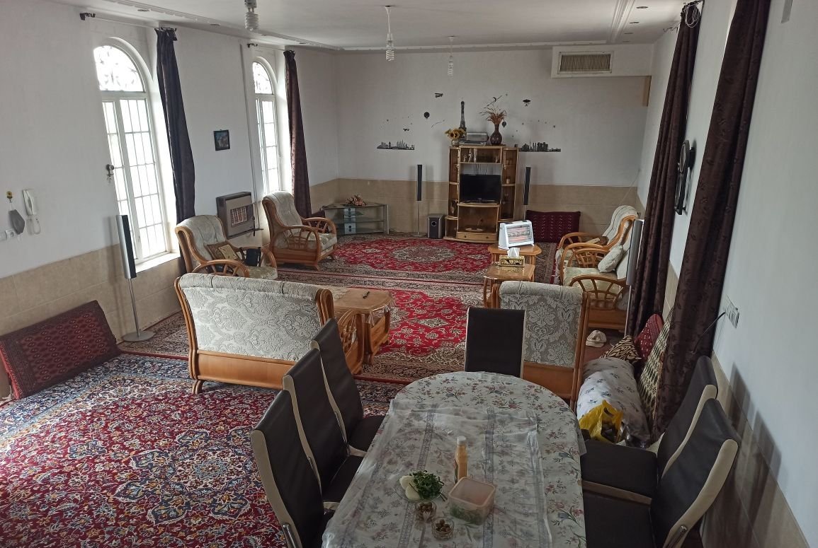 دوخوابه استخردار زرقان