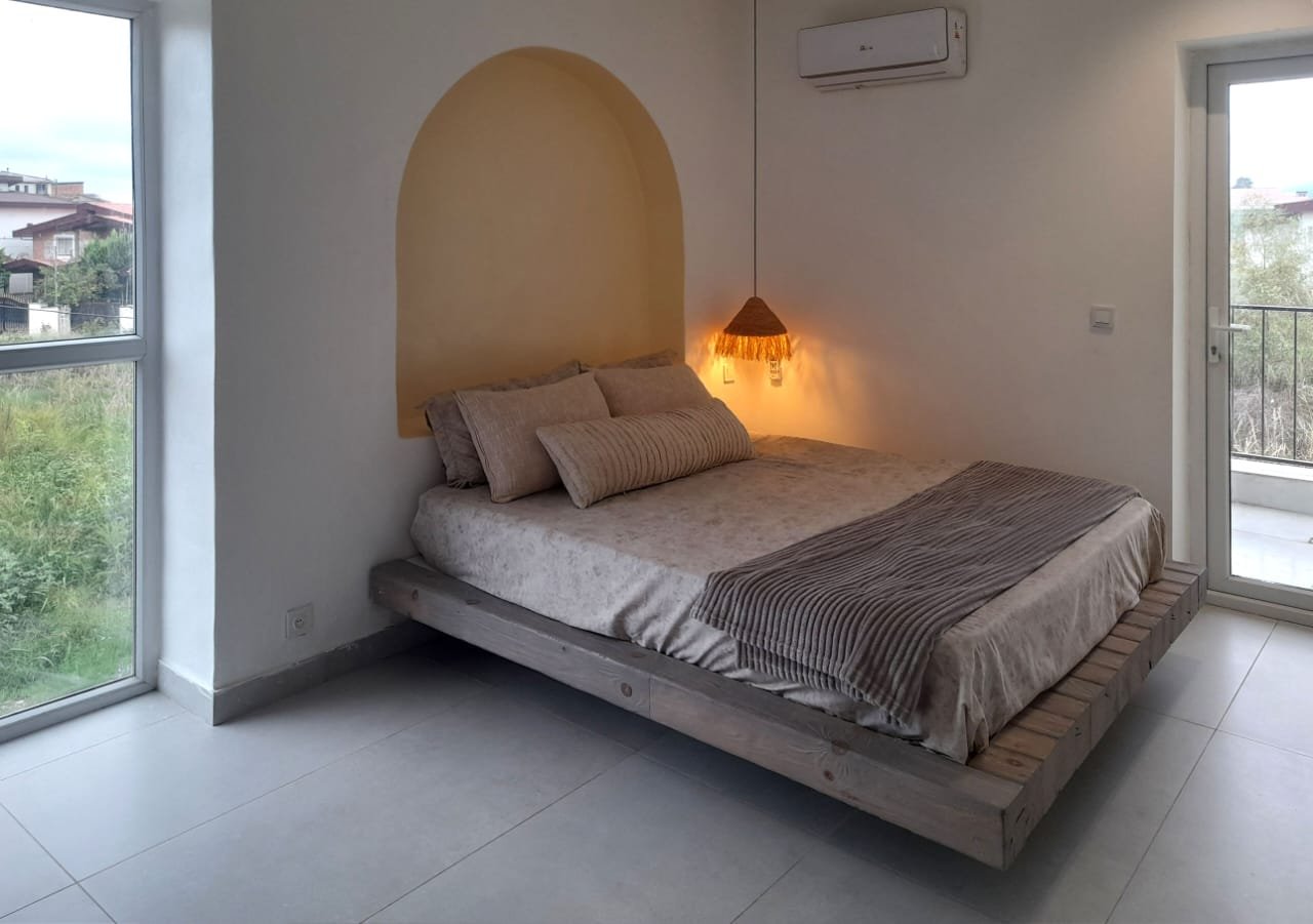 چهارخوابه تریپلکس استخردار آبگرم سفید