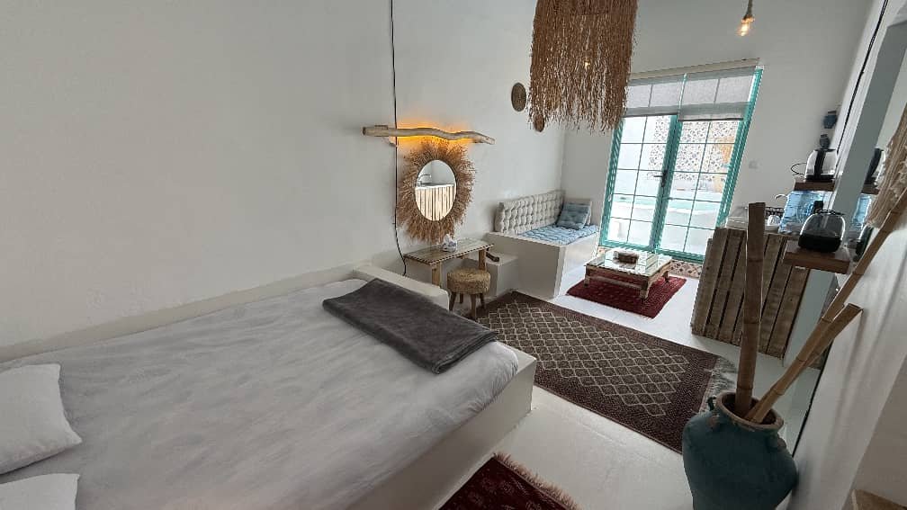 حصیر - واحد جکوزی دار رویال مستر