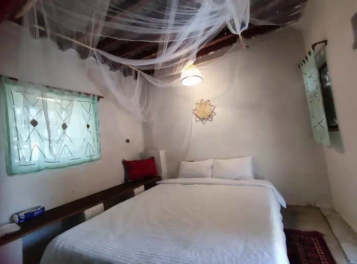 بوم گردی مانگرو - واحد لرد