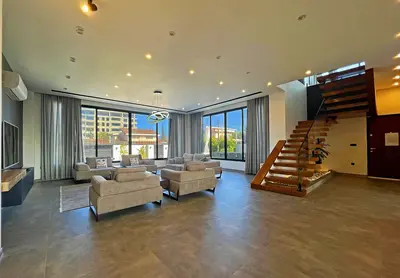 ویلا چهارخوابه استخردار آبگرم دلفان