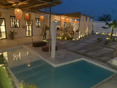 بومگردی خونمون - واحد ستاره