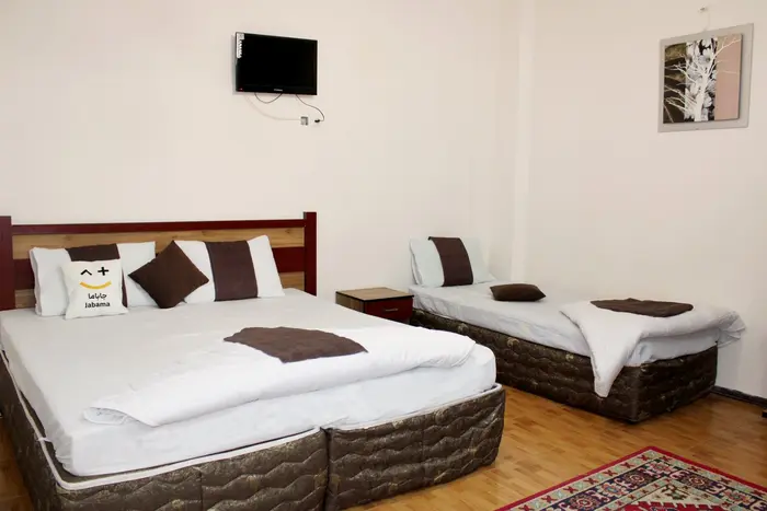 مجتمع اقامتگاهی آرمیا - واحد سه تخته