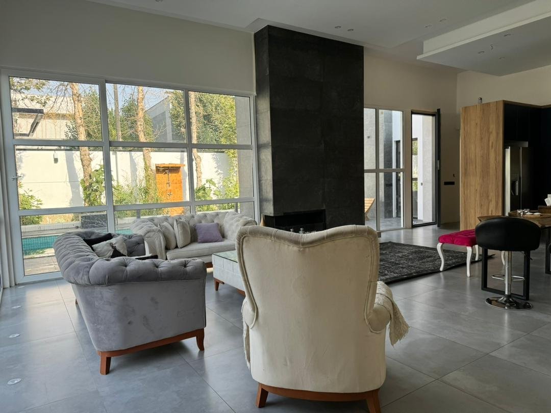 سه خوابه استخردار آبگرم بنیدا