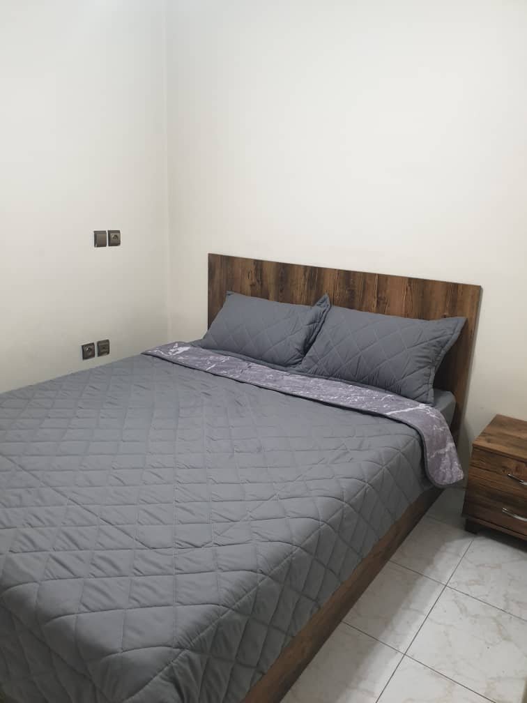 آپارتمان دوخوابه گلخانه دروس 2