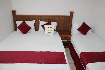 آپارتمان سه خوابه زرین واحد ۱۰۱