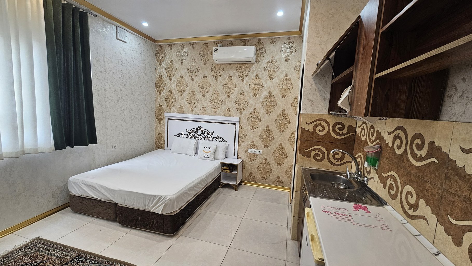 مسافرخانه سارینا - واحد ۱۰۴