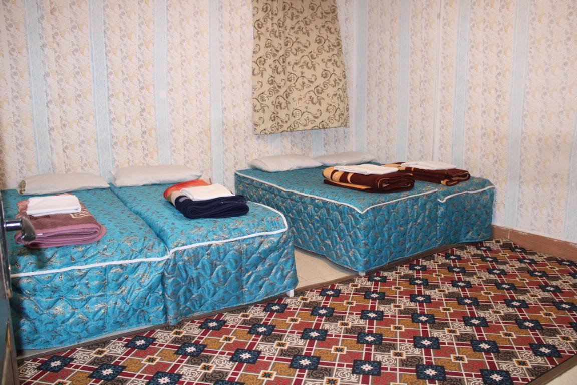 سوئیت رضوی فرد - واحد پنج تخته 203