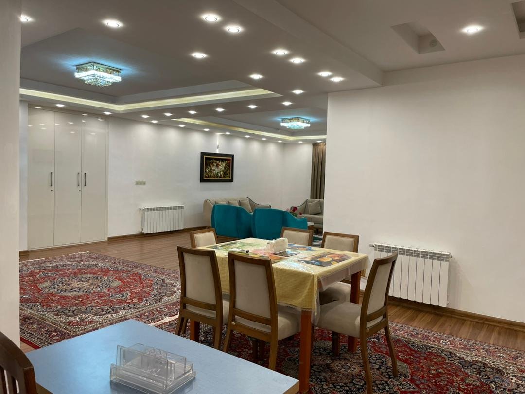 آپارتمان دوخوابه منجمی ۱