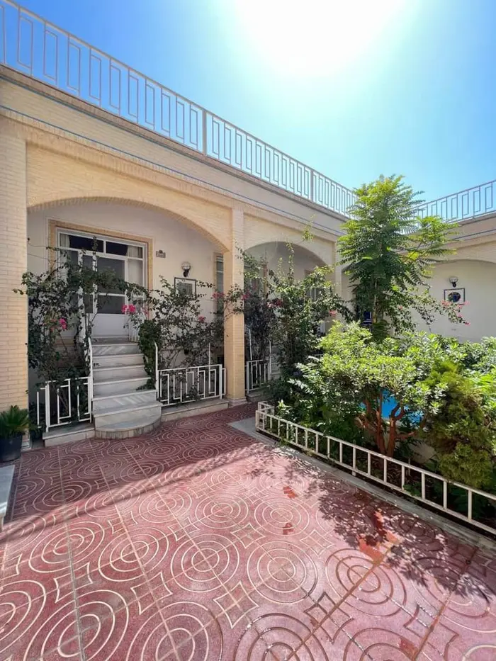 اقامتگاه سنتی بنیاد - واحد سه تخته / غیرفعال