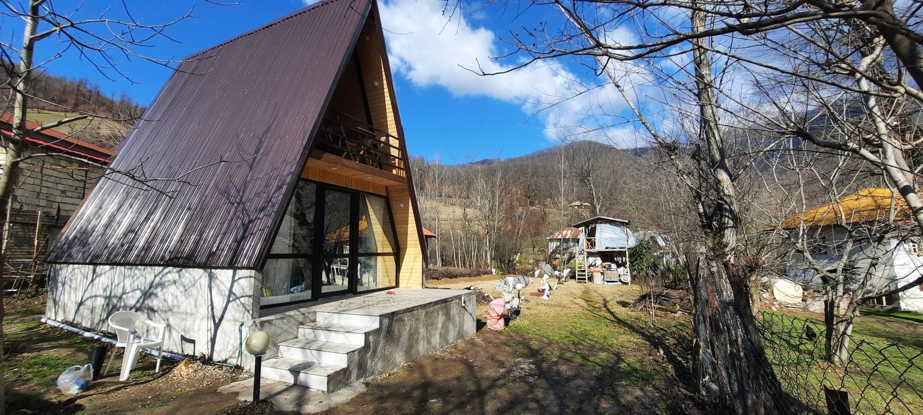 یک خوابه سوئیسی دوبلکس استخرگاه