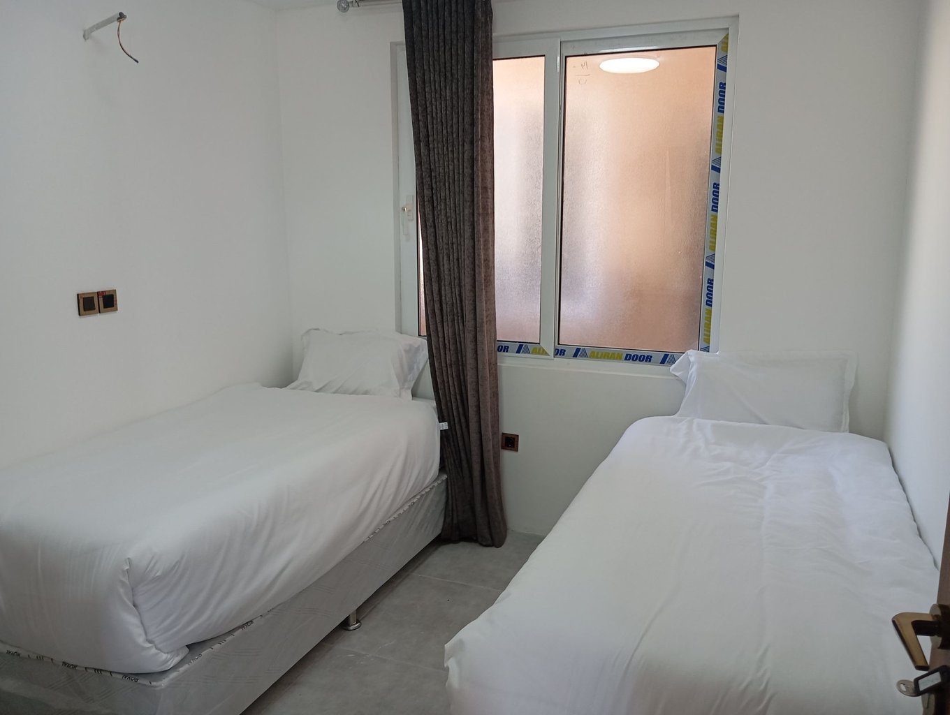 دوخوابه رسام - واحد ۷۰۳