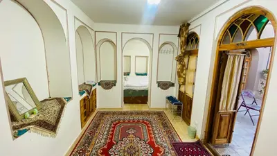 اقامتگاه سنتی صالحی 2 - واحد یک تخته بالا