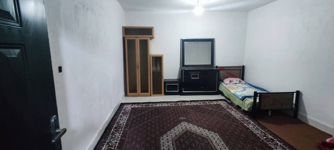 یک خوابه چاکوتاه