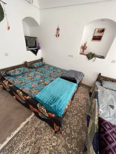 بومگردی جیران - واحد ترانه