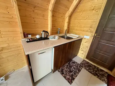 کلبه اکو کمپ سه هزار - واحد یک خوابه سوئیسی دوتخته