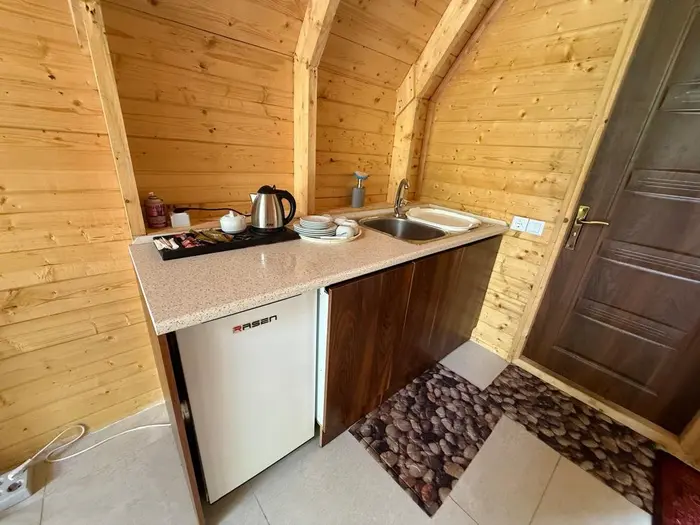 کلبه اکو کمپ سه هزار - واحد یک خوابه سوئیسی دوتخته