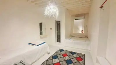 بومگردی مالوک - واحد ۹