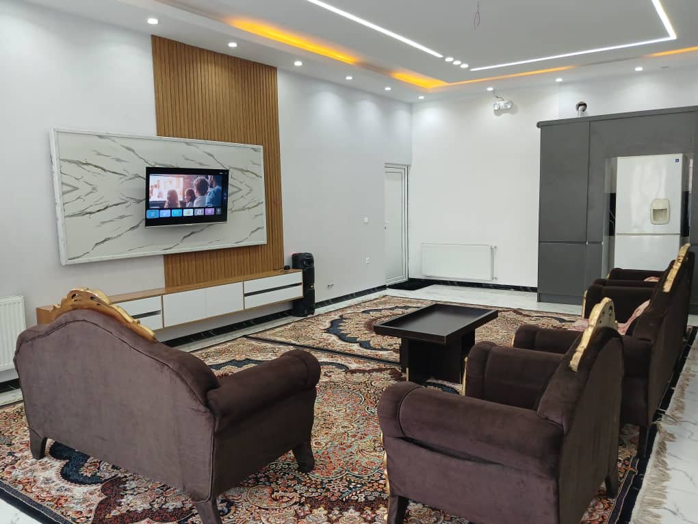 دوخوابه استخردار آبگرم رادین 2