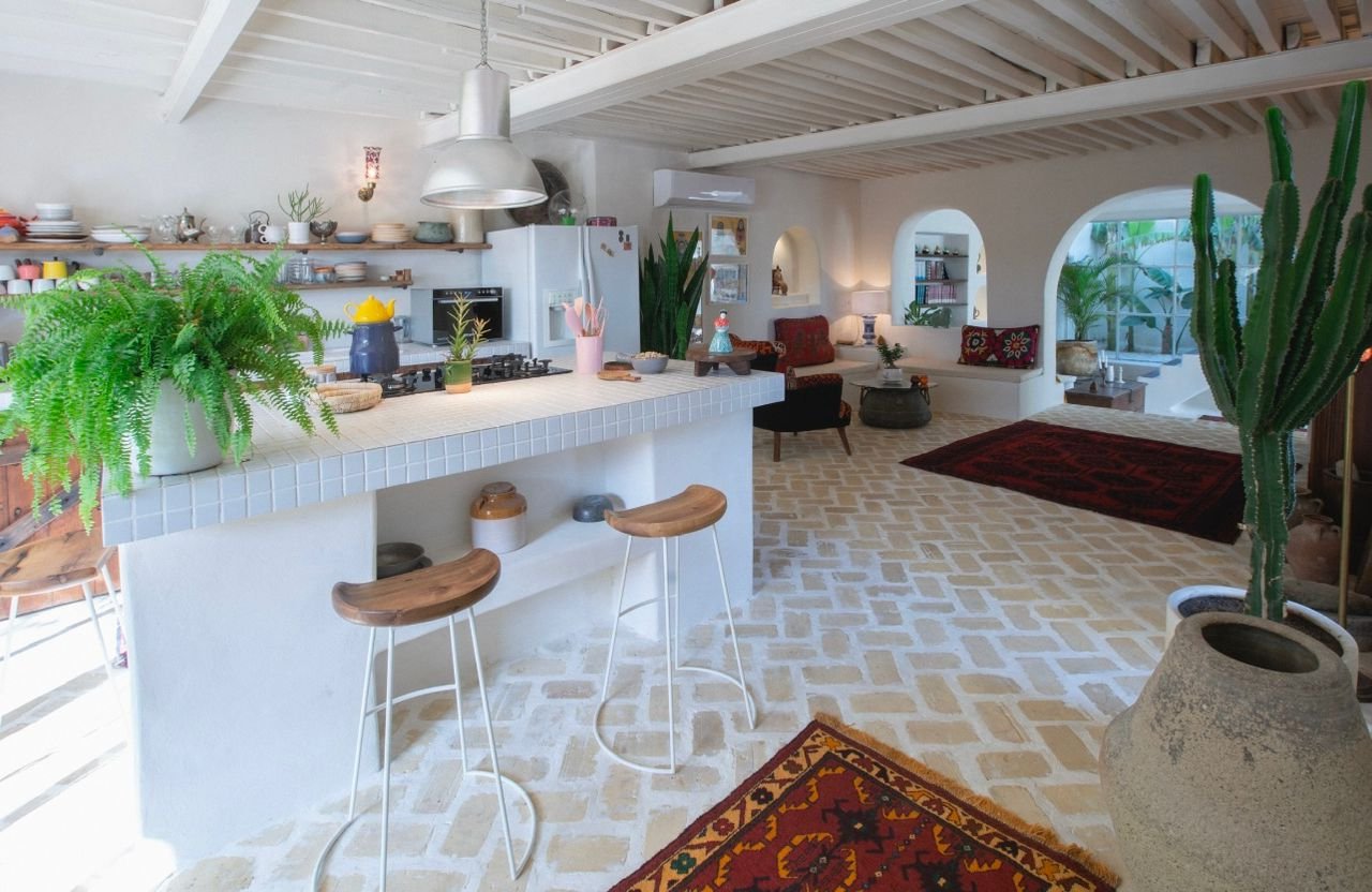 دوخوابه ساحلی استخردار لوار