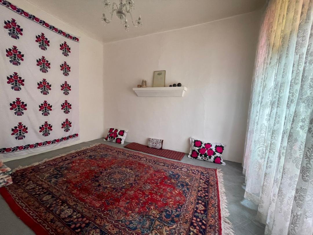 اقامتگاه سنتی خانه تاریخی هاشمی - واحد گل بانو