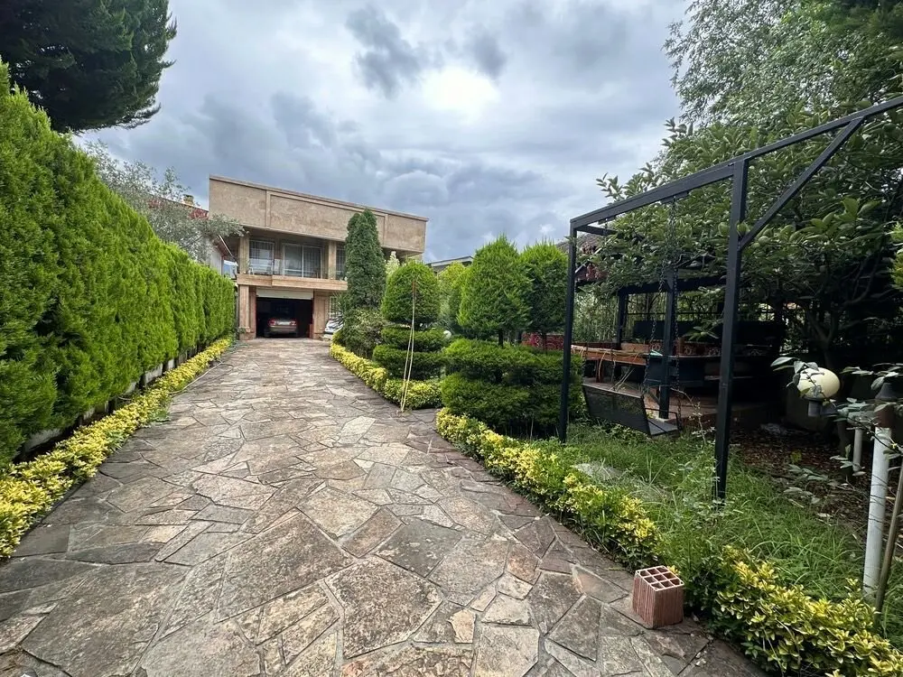 ویلا چهارخوابه باغ گلستان ۲