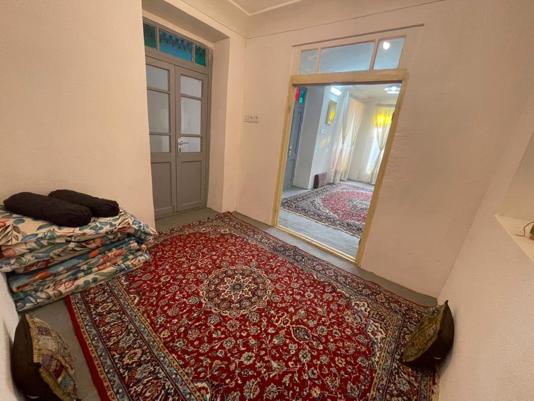 اقامتگاه سنتی خانه تاریخی هاشمی - واحد گل دخت