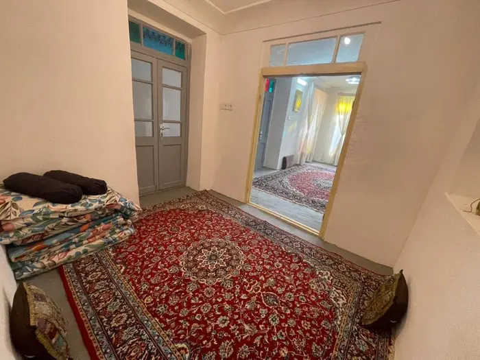 اقامتگاه سنتی خانه تاریخی هاشمی - واحد گل دخت