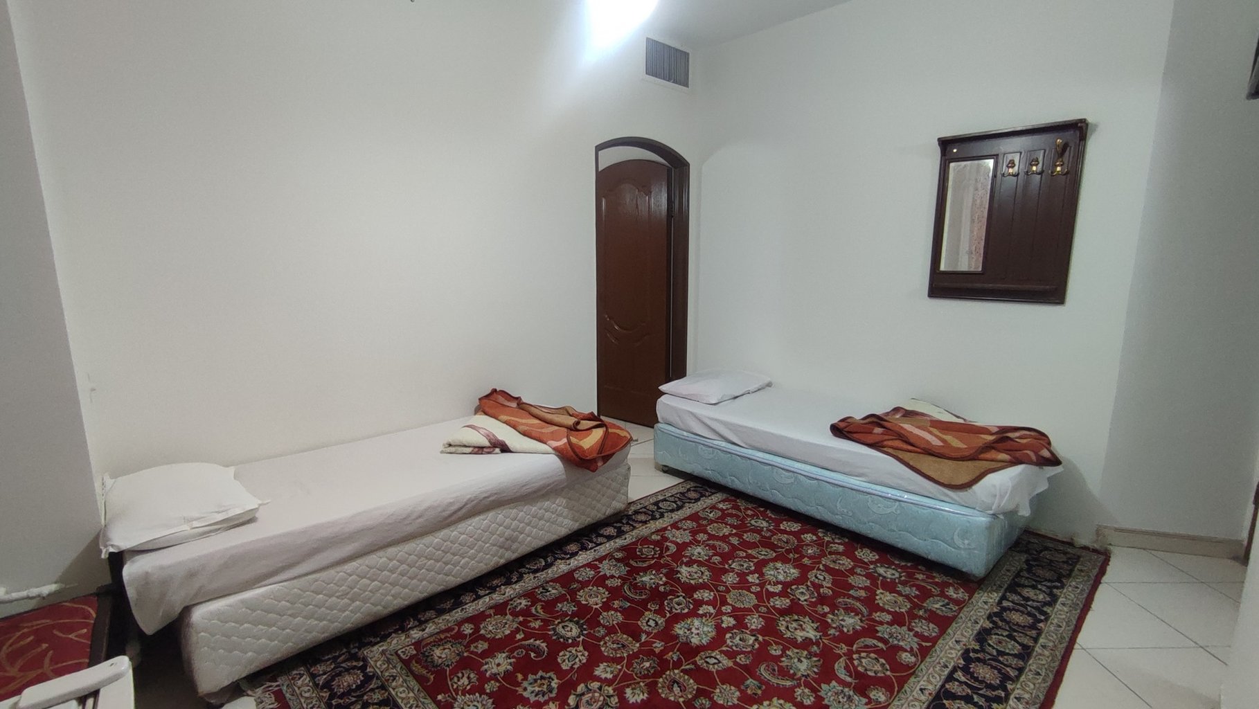 مجتمع اقامتی یک خوابه حمید - واحد ۳۰۳